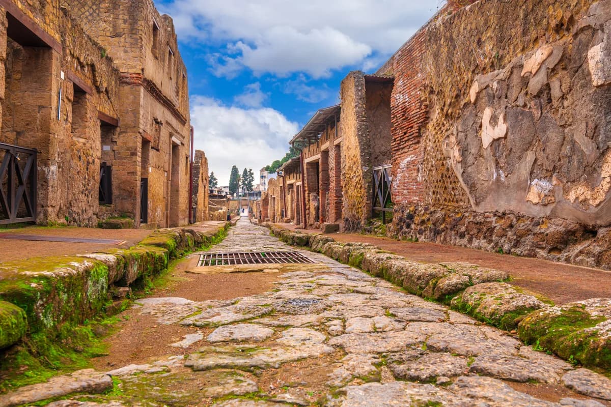 Pompei ed Ercolano: due modi diversi di sopravvivere al Vesuvio