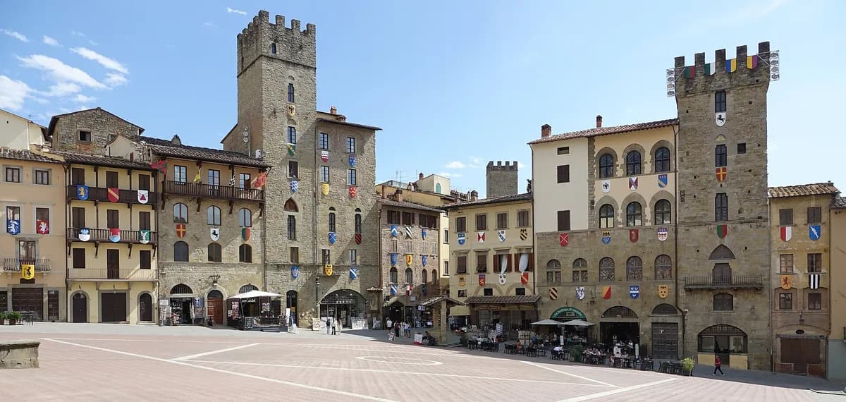 Arezzo: i luoghi che spiegano perché Carducci diceva che bastava ad essere la Gloria d'Italia